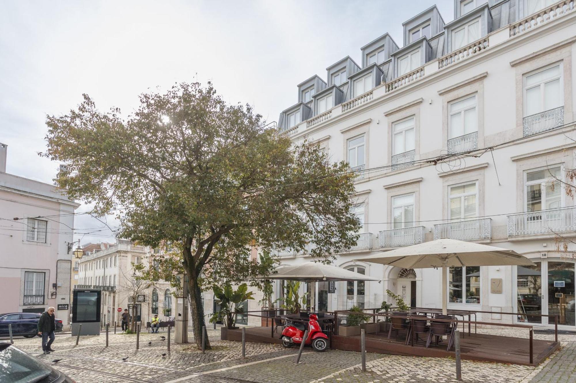 Unique Chiado By Mishas Place *